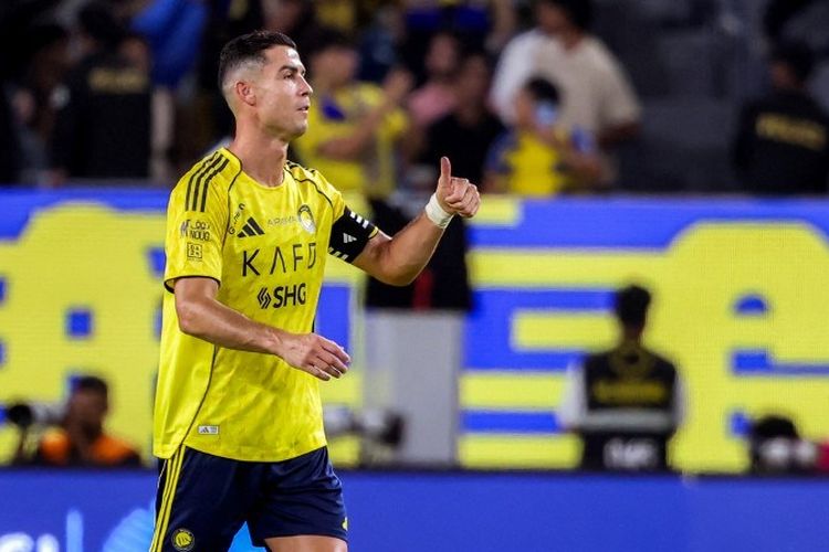 Al Nassr Pesta Gol, Cristiano Ronaldo Cetak Gol Ke-944 dan 945