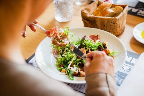 Menurut Wanita, Pria Lebih Menarik jika Makan Banyak Sayur dan Buah