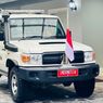 Jokowi Naik Toyota Land Cruiser 70 Series di Papua