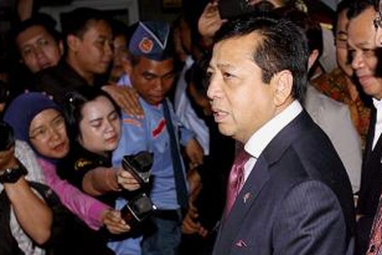 Makhamah Kehormatan Dewan (MKD) memeriksa Setya Novanto dalam perkara pencatutan nama Presiden Joko Widodo dan Wakil Presiden Jusuf Kalla pada sidang MKD, Jakarta, Senin (7/12/2015). 