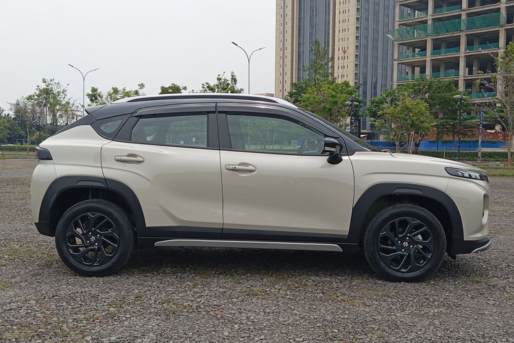 Suzuki Fronx SGX
