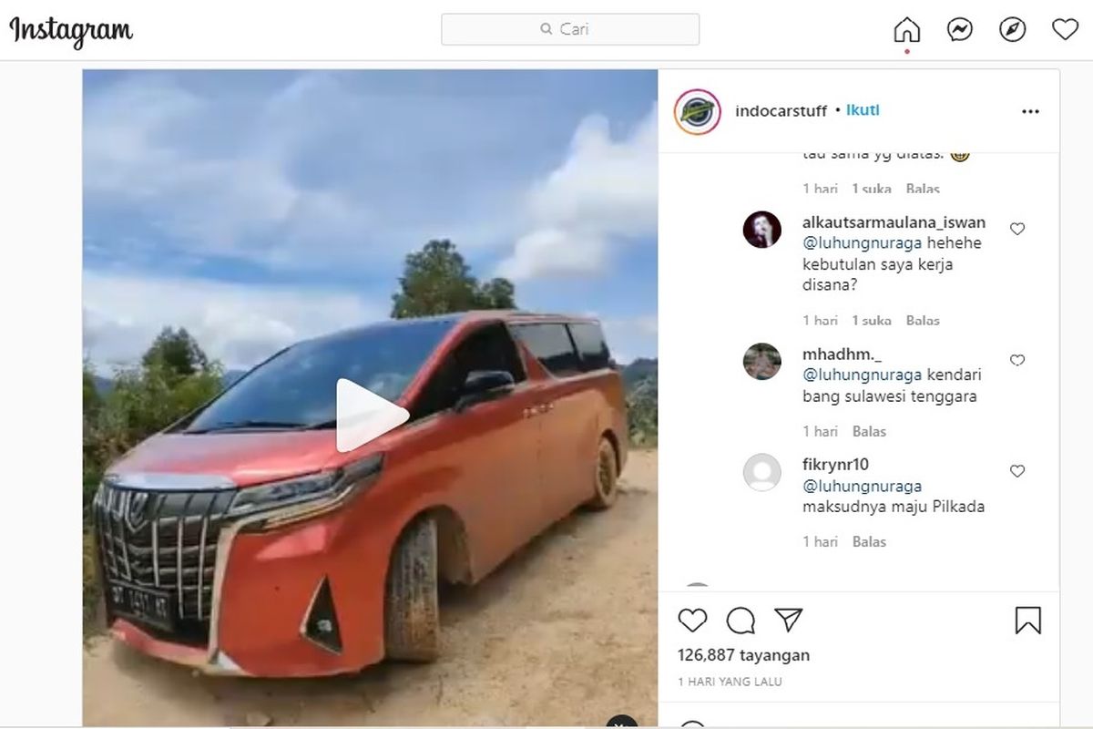 Ilustrasi Toyota Alphard masuk medan offroad