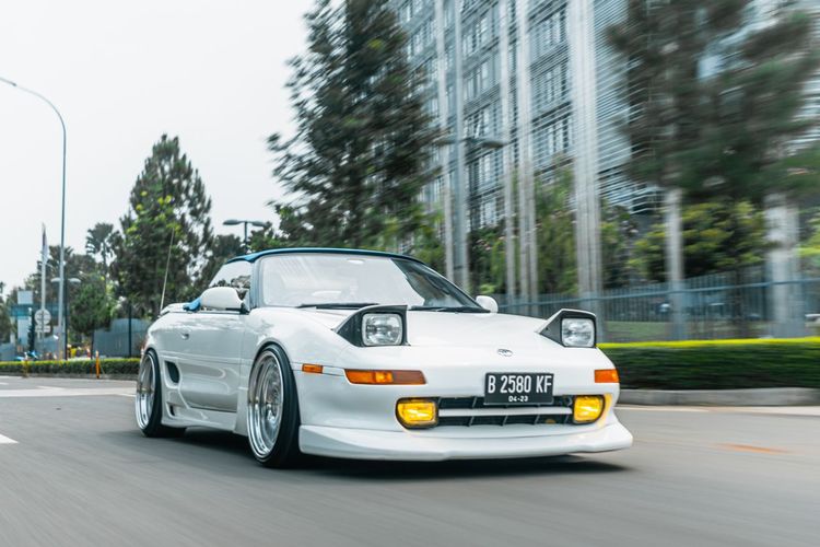 Toyota MR2 