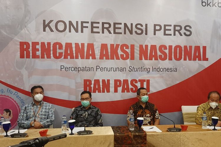 Konferensi pers Rencana Aksi Nasional percepatan penurunan stunting di Hotel PO Semarang, Selasa (1/3/2022).