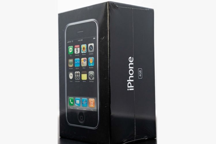iPhone generasi pertama 4 GB dilelang, laku terjual Rp 2,3 miliar