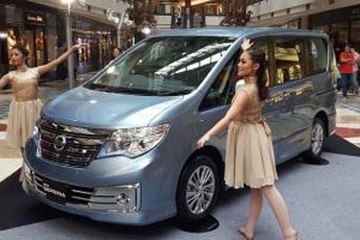 New Nissan Serena 