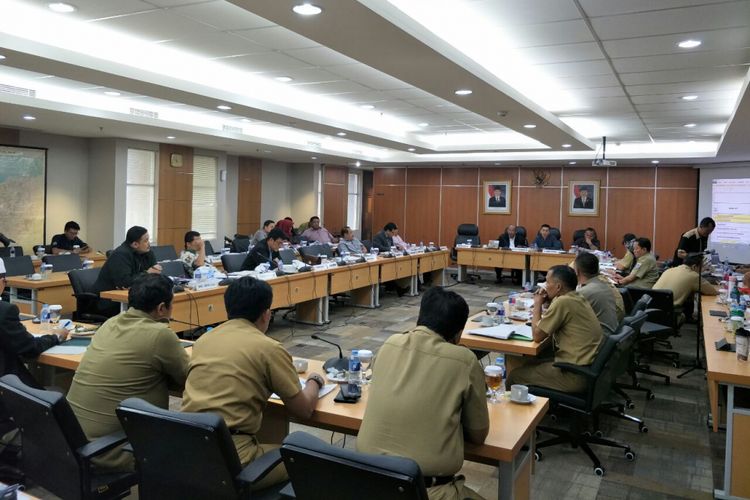 Rapat Komisi D dengan beberapa SKPD terkait penyerapan anggaran di Gedung DPRD DKI Jakarta, Selasa (7/8/2018). 