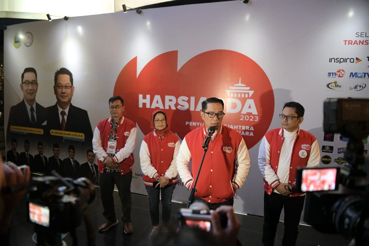 Gubernur Jawa Barat Ridwan Kamil menghadiri peringatan Hari Penyiaran Daerah (Harsiarda) 2023 di Trans Studio Bandung, Selasa (6/6/2023).

