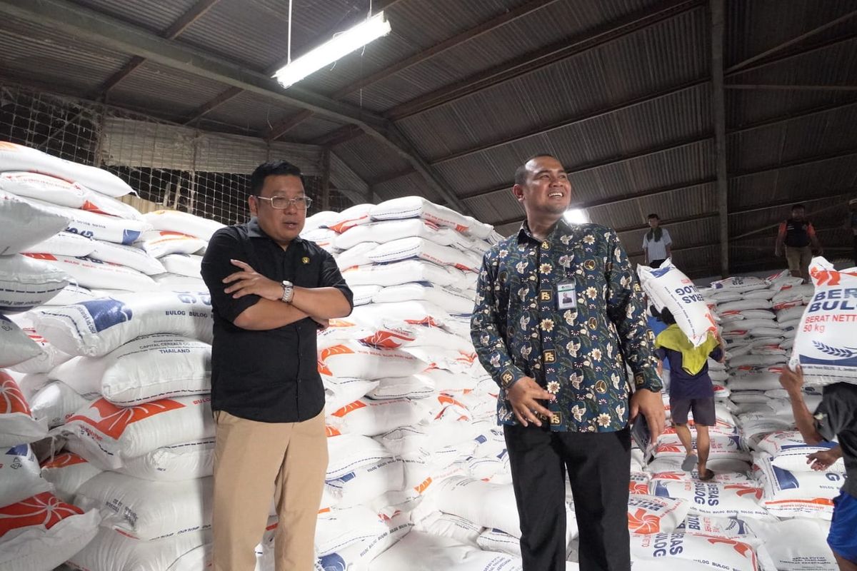 Kepala Badan Pangan Nasional (Bapanas) menggelontorkan beras di PIBC