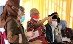 Ganjar Minta Kepala Daerah Fokus pada Pemulihan Ekonomi Pascapandemi dan Penanganan Kemiskinan