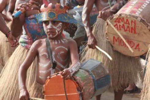 Festival Budaya Turut Memeriahkan Sidang Sinode XVII di Raja Ampat