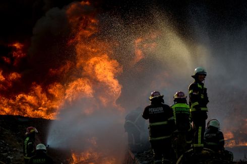Kebakaran Dekat Tol Purbaleunyi,  Diduga Pipa Pertamina Terkena Proyek Kereta Cepat