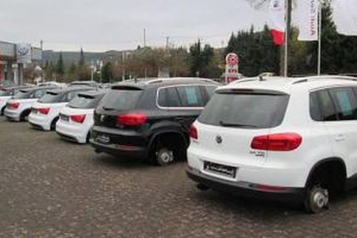 pencurian roda di dealer VW Group