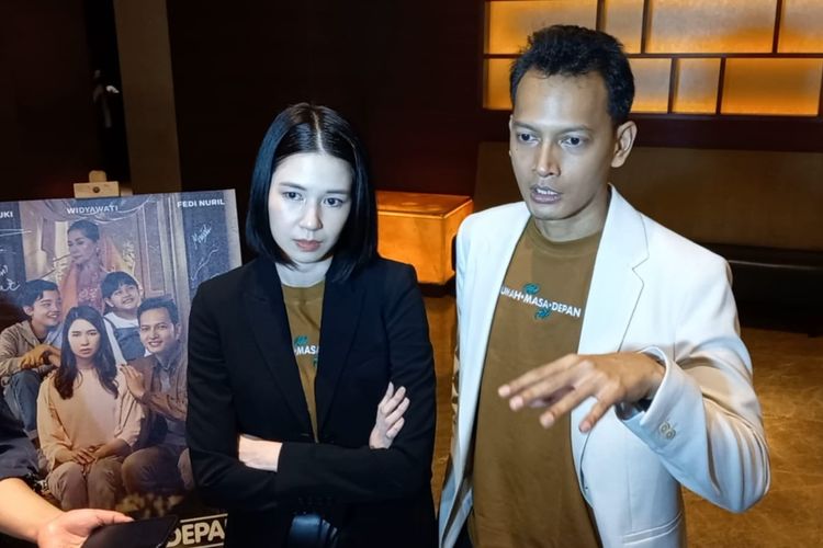 Laura Basuki dan Fedi Nuril di press conference peluncuran official poster dan trailer di Kemang, Jakarta Selatan, Kamis (9/11/2023).