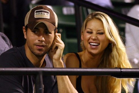 Ternyata Enrique Iglesias dan Anna Kournikova Sudah Punya Anak Kembar