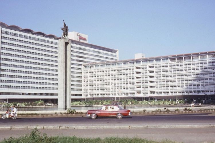 Hotel Indonesia tahun 1960an.