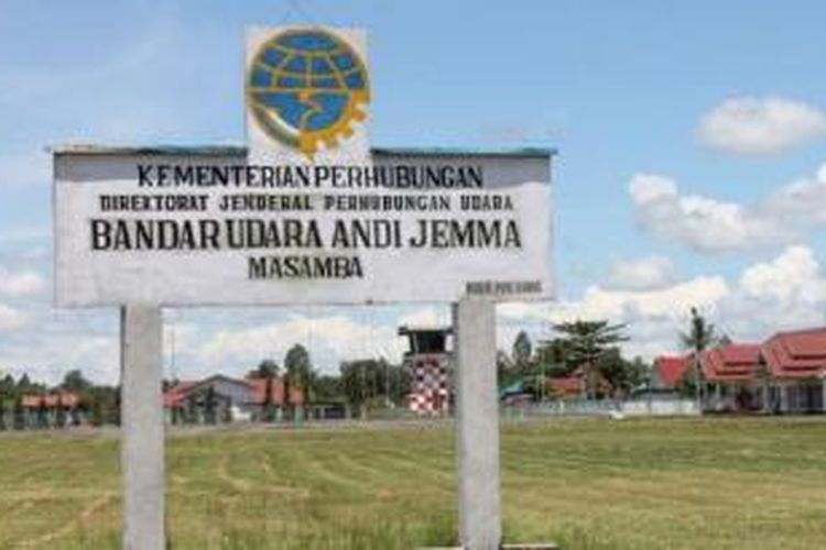 Bandara Andi Djemma, Masamba, Kabupaten Luwu Utara, Sulawesi Selatan.