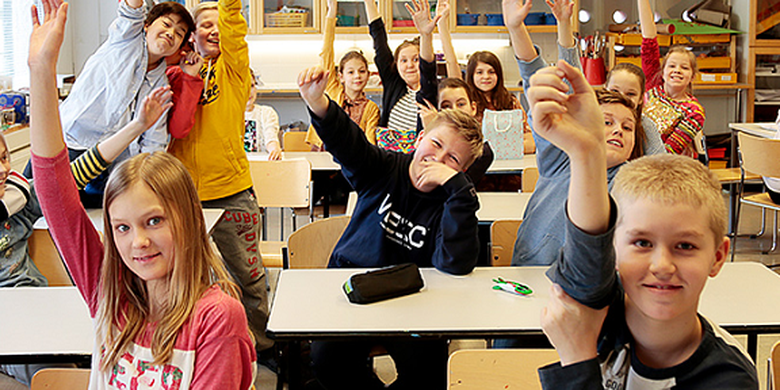 Ilustrasi kegiatan sekolah di Finlandia.