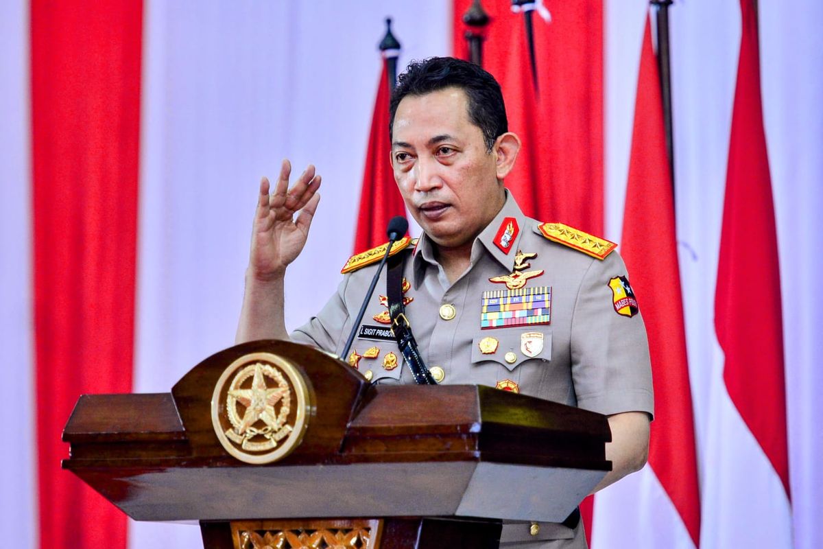 Kapolri Jenderal Pol Listyo Sigit Prabowo menghadiri penutupan pendidikan Sespimti Polri Dikreg ke-30, Sespimen Polri Dikreg ke-61, dan Sespimma Polri Angkatan ke-66, di Lembang, Jawa Barat, Rabu (27/10/2021).