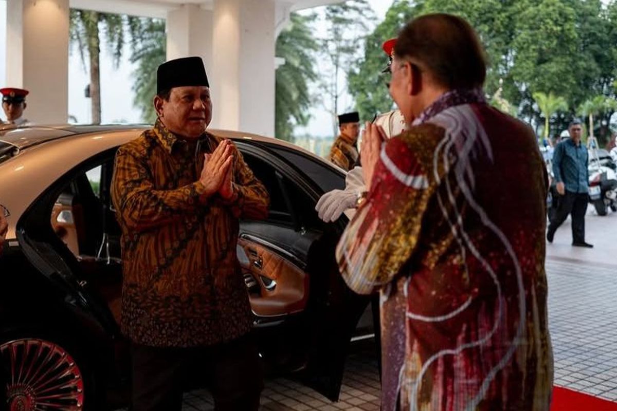 Bertemu PM Malaysia, Prabowo Bahas Tarif Impor AS dan Bantuan untuk Myanmar
