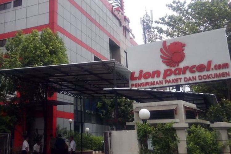 Cara cek resi Lion Parcel secara mudah dan cepat melalui ponsel