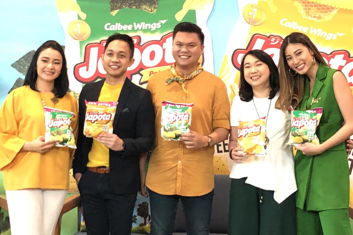 Michael Brian dalam acara peluncuran produk snack potato chips terbaru dari PT. Calbee Wings, Kamis (11/7/2019)