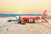 Promo Fly Thru Indonesia Air Asia Jelang Lebaran 2024, Jakarta-Perth Mulai Rp 990.000 an