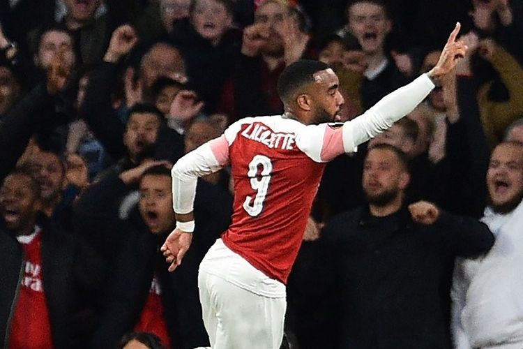 Alexandre Lacazette merayakan golnya pada pertandingan Arsenal vs Valencia dalam semifinal Liga Europa di Stadion Emirates, 2 Mei 2019. 