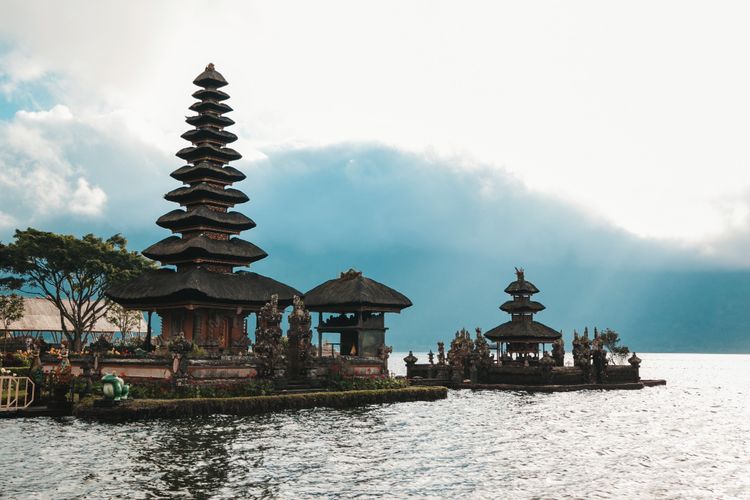 Ilustrasi Pulau Bali.