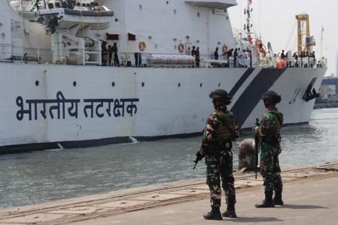 3 Kapal Perang India Merapat ke Jakarta, Prajurit Hiu Marinir Lakukan Penjagaan