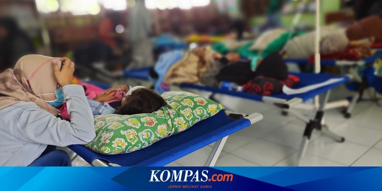 Korban Keracunan Nasi Kuning Bertambah, Gedung SD Dipenuhi Pasien