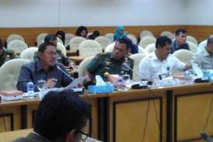 Panglima TNI Jenderal Gatot Nurmantyo saat mengikuti Rapat Pansus RUU Pemilu di DPR