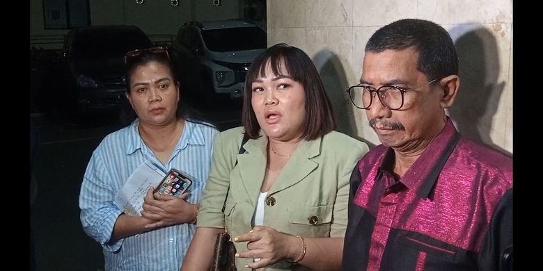 Kuasa Hukum IM Tantang Reza Artamevia Buktikan Kepemilikan Berlian - Kompas.com