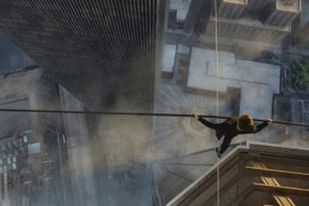 Joseph Gordon-Levitt berperan sebagai Philippe Petit dalam fim The Walk 