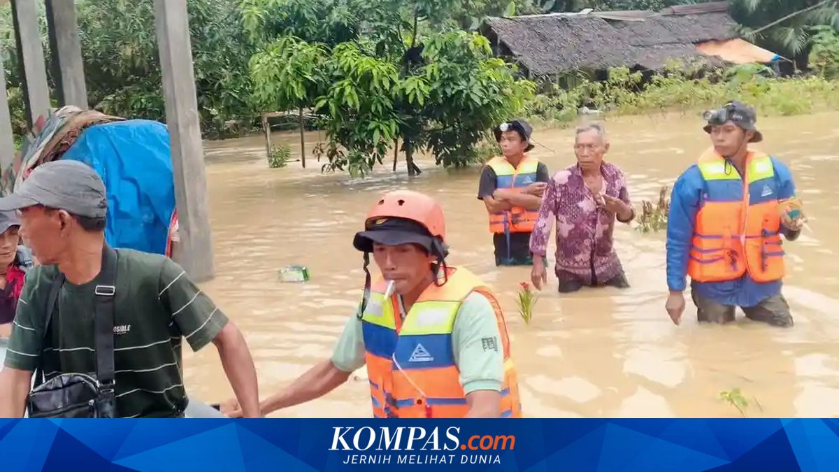 Banjir Langkat Rendam Besitang, 270 KK Mengungsi dan Jalinsum Medan-Aceh Tergenang