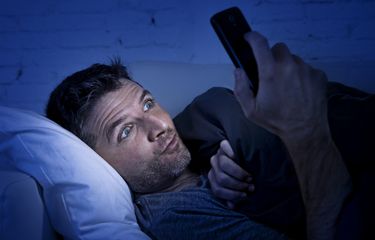 Apa yang Terjadi pada Otak Pecandu Pornografi? Halaman all ...