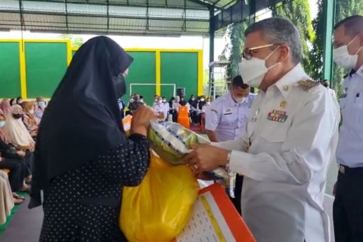 (SULSEL)Kebutuhan Pokok Mahal, Pemkot Parepare Gelar Pasar Murah di 22 Kelurahan