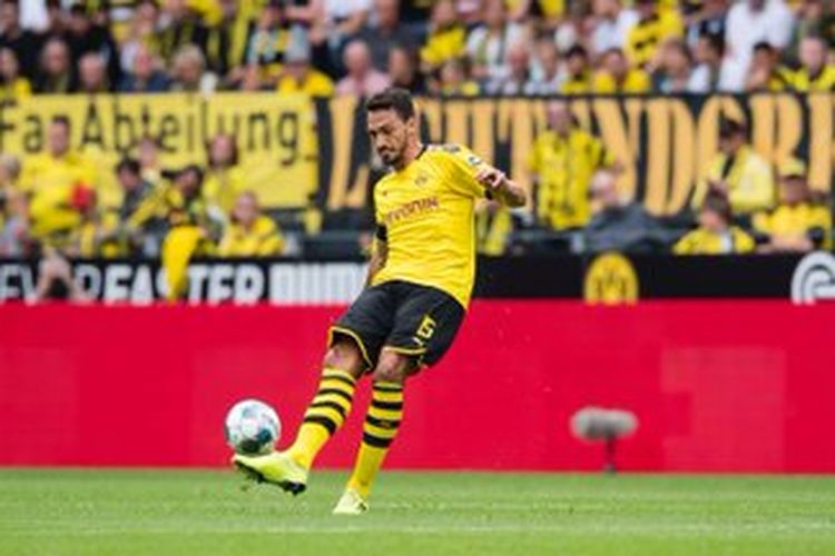 Bek Borussia Dortmund, Mats Hummels.