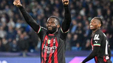 Kronologi Kartu Merah Fikayo Tomori di Laga Sassuolo Vs AC Milan