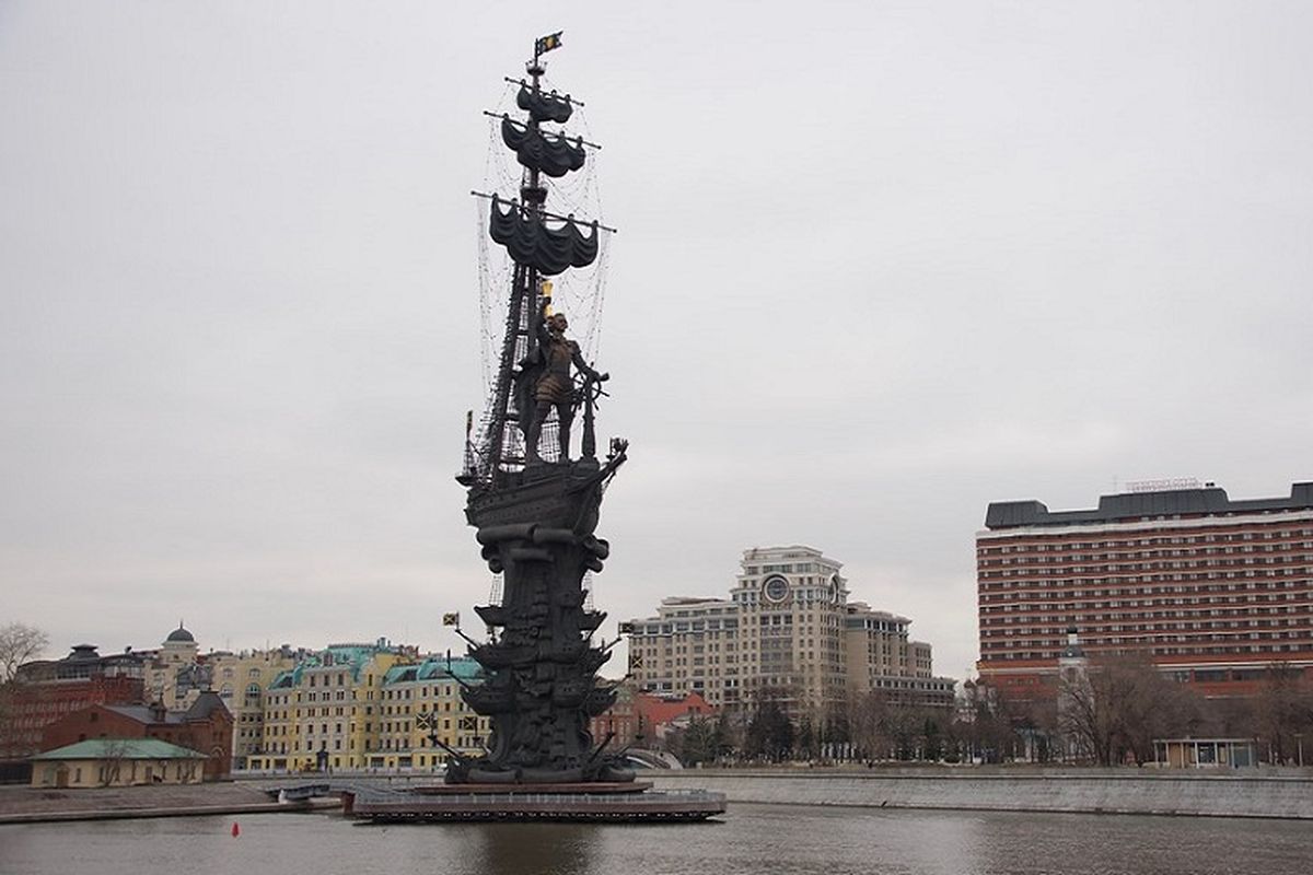 Peter the Great Statue