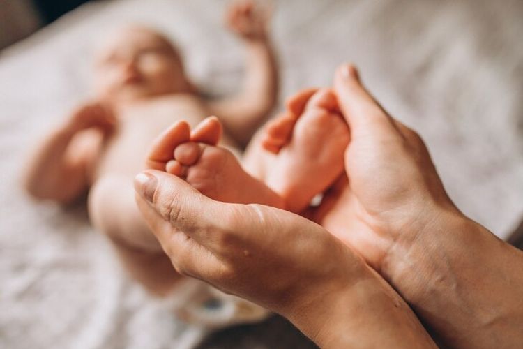 Perempuan Singapura Melahirkan Bayi Saat Perawatan Bulu Mata di Salon Kecantikan, Ini Kisahnya