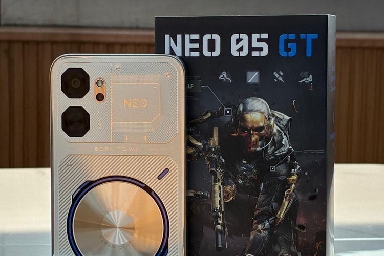 Saya Pegang Nubia Neo 5 GT Special Edition, Ponsel 