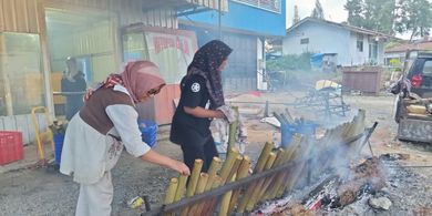 Kuliner Langka Lemang Hitam Laris Manis Saat Lebaran, Diburu untuk Pengobat Rindu