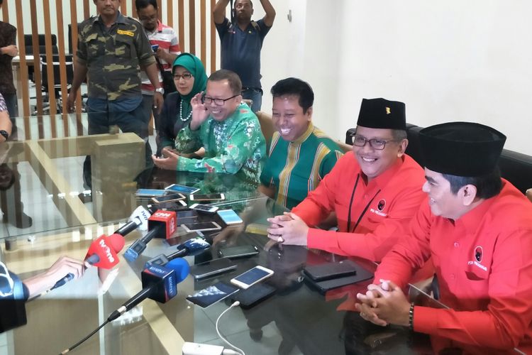 Petinggi PDI Perjuangan dan Partai Persatuan Pembangunan (PPP) menggelar pertemuan di Jalan Diponegoro, Menteng, Jakarta Pusat, Senin (26/3/2018).