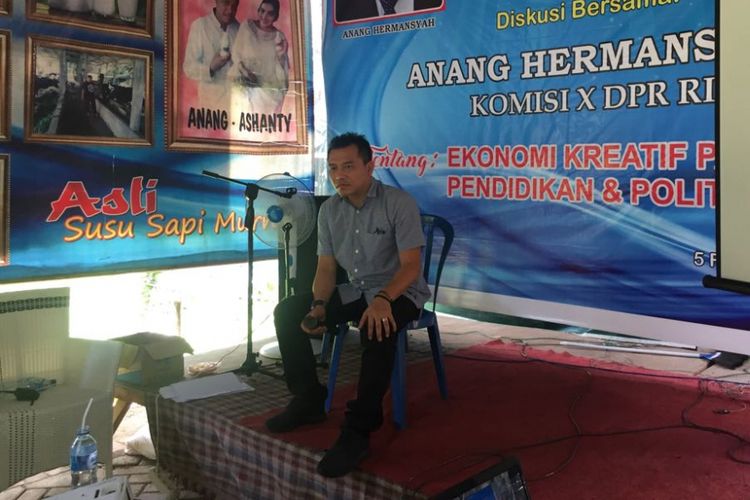 Anggota DPR RI Anang Hermansyah Saat Kunjungan di Jember, Jawa Timur, Senin (5/2/2018).