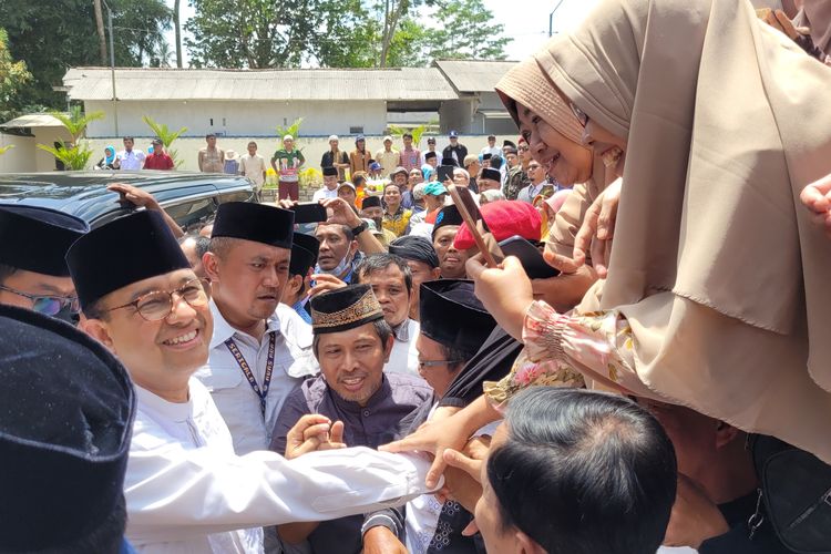 Anies Baswedan di Pondok Pesantren Zamzam Integrated Islamic School (ZIIS), Cilongok, Kabupaten Banyumas, Jawa Tengah, Selasa (3/10/2023).