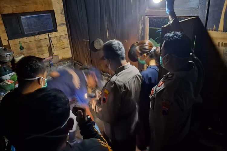 Warga Curiga Ada Bau Busuk Menyengat, Ternyata Nenek di Wonosobo Ditemukan Meninggal di Rumah