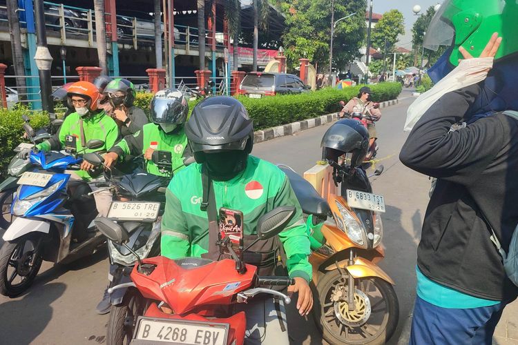 Pandemi Covid-19 Disebut Jadi Awal Mula Runtuhnya Kejayaan Driver Ojol