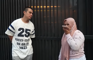 Video Viral Ibu dari Banyuwangi Kesal pada Baim Wong Soal Kisahnya ...