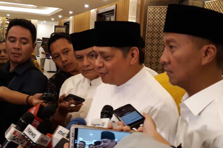Ketua Umum Partai Golkar Airlangga Hartarto di Hotel Sultan, Jakarta, Minggu (19/5/2019).